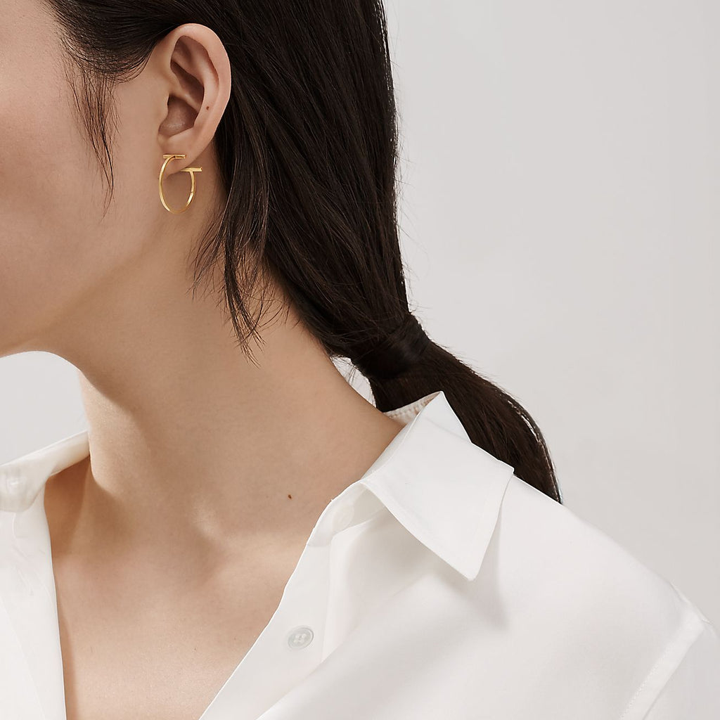 18K Tiffany Hoop Earrings