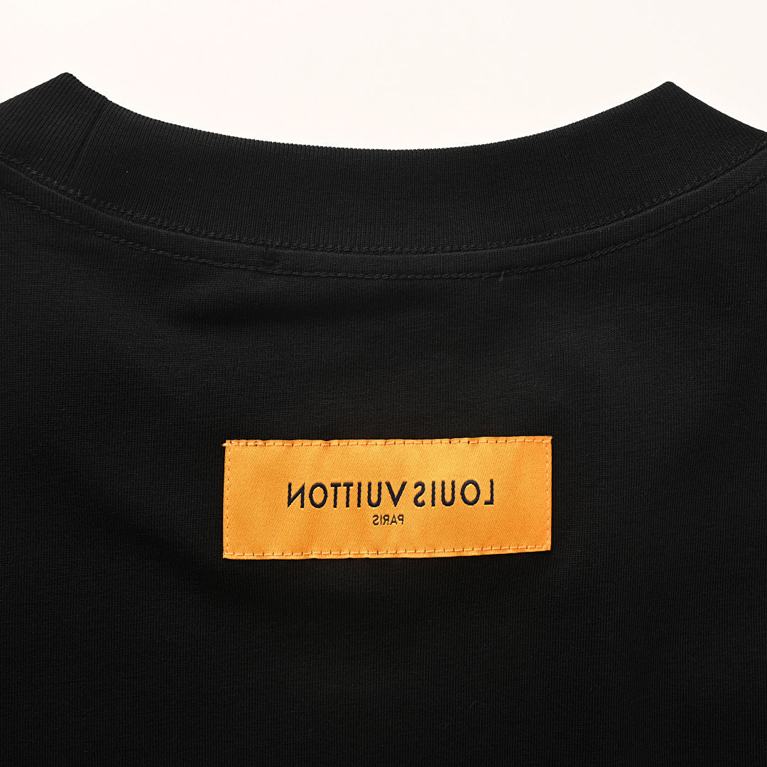 Louis Vuitton LV Mountain Velvet Jacquard T-Shirt - product image 5