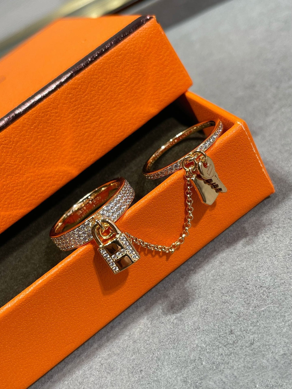Hermes HM Kelly Clochette Double Ring in Rose Gold with Diamonds