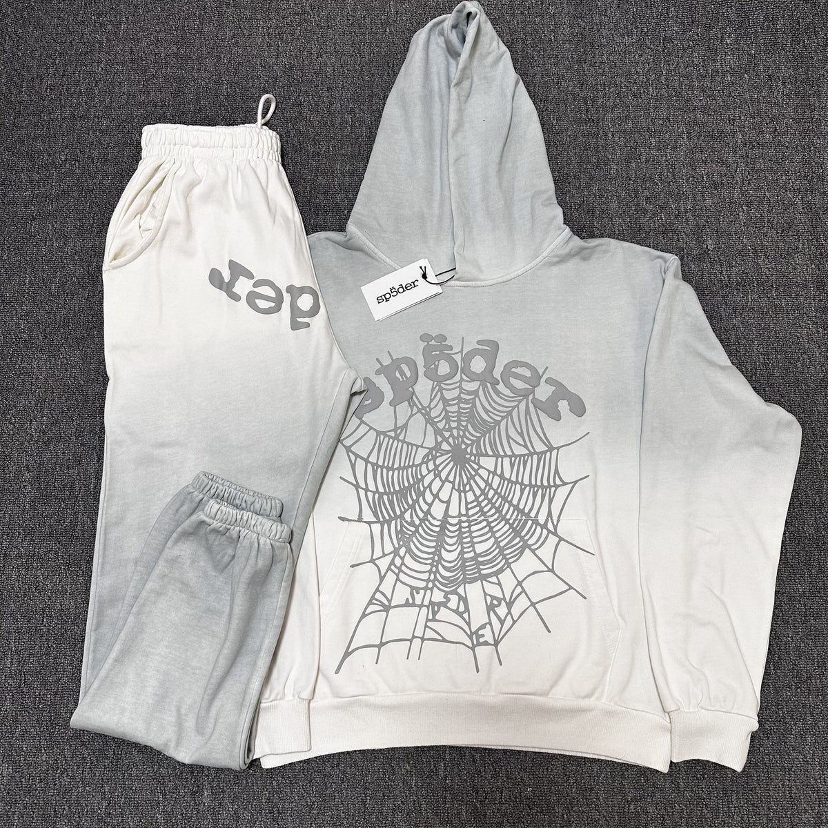 Sp5der Spider Web Hoodie & Sweatpants Set — context