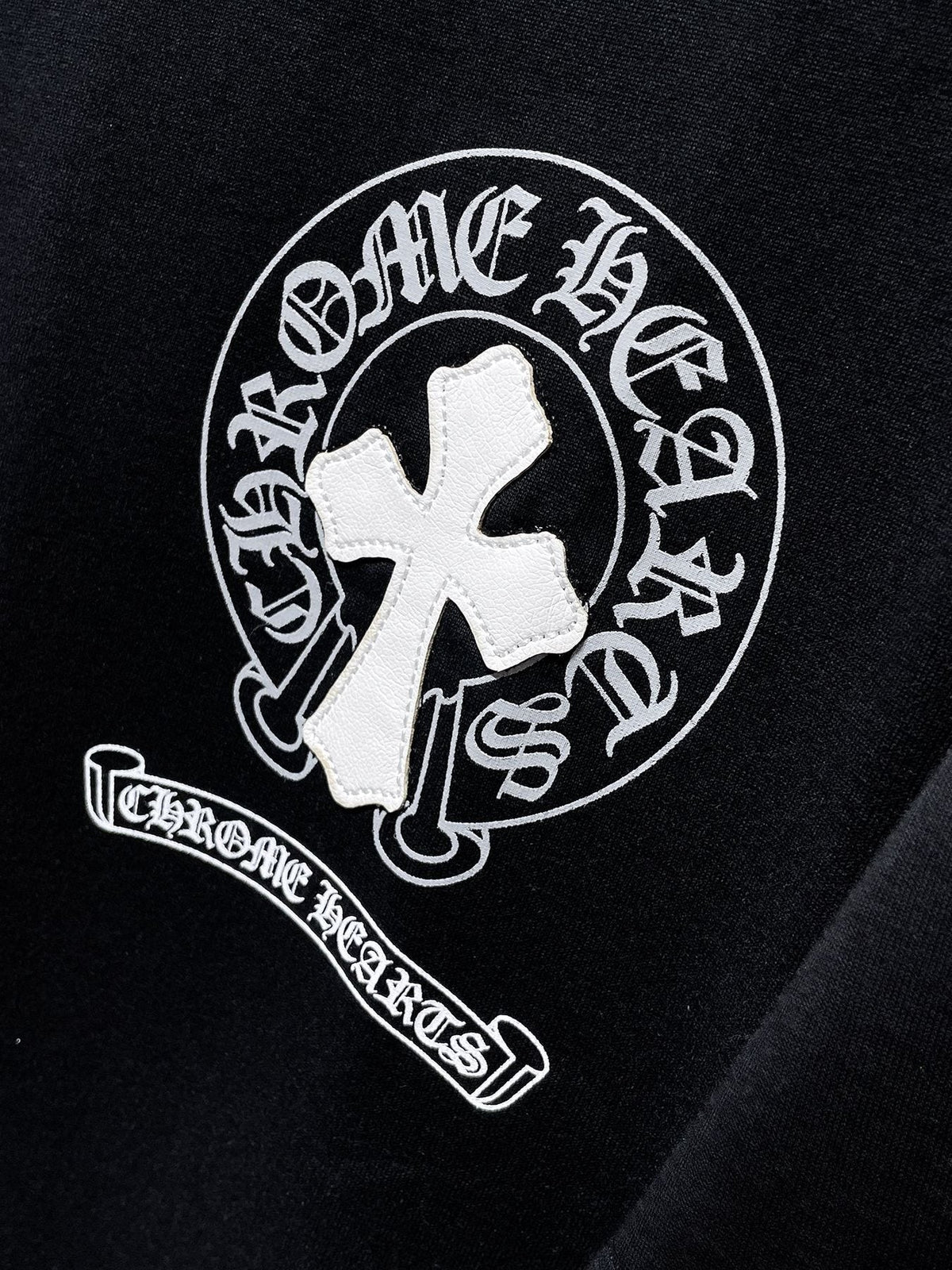 Chrome Hearts Cross Graphic Short-Sleeve T-Shirt — detail