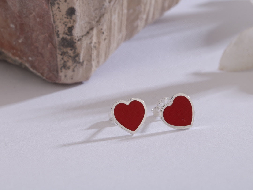18K Return to Tiffany Heart Earrings