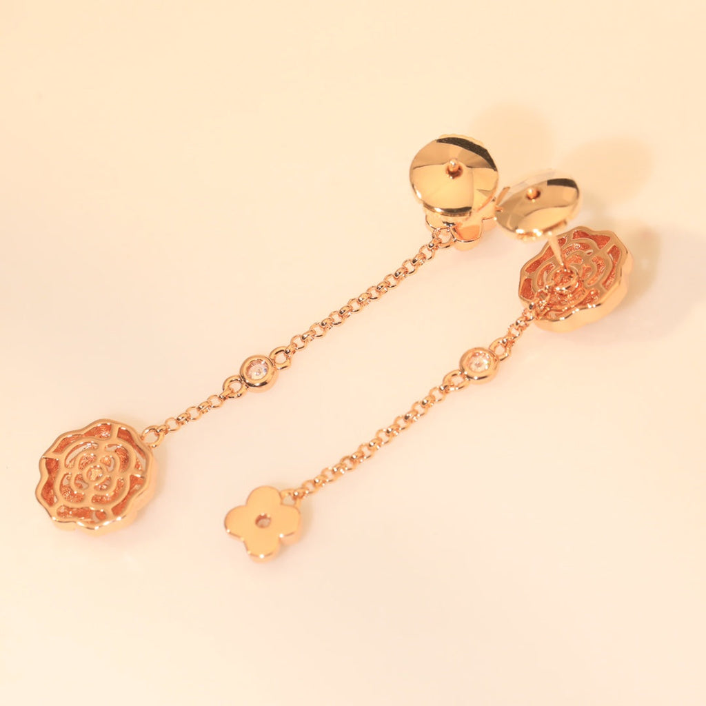 18K  Chanel Camellia Earrings